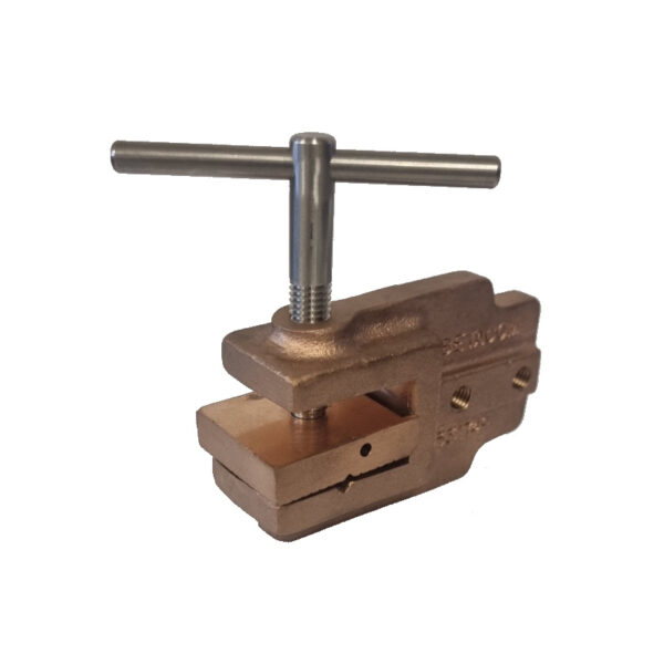 Ground Clamp 15 side view at an angle