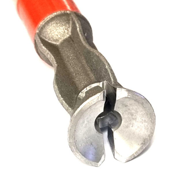 Close up of Bayonet adapter with fixed button handle