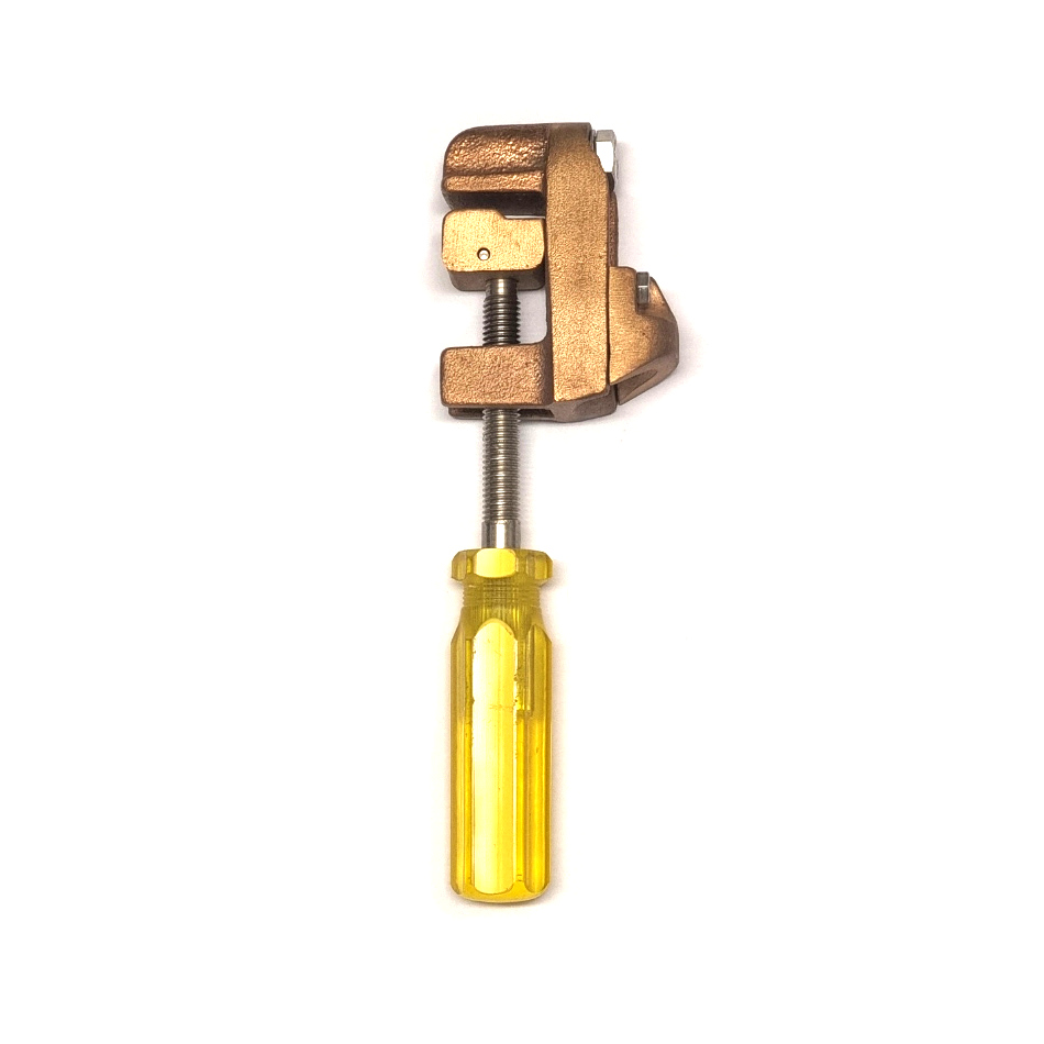 Ground Clamp 27 with screwdriver spindle