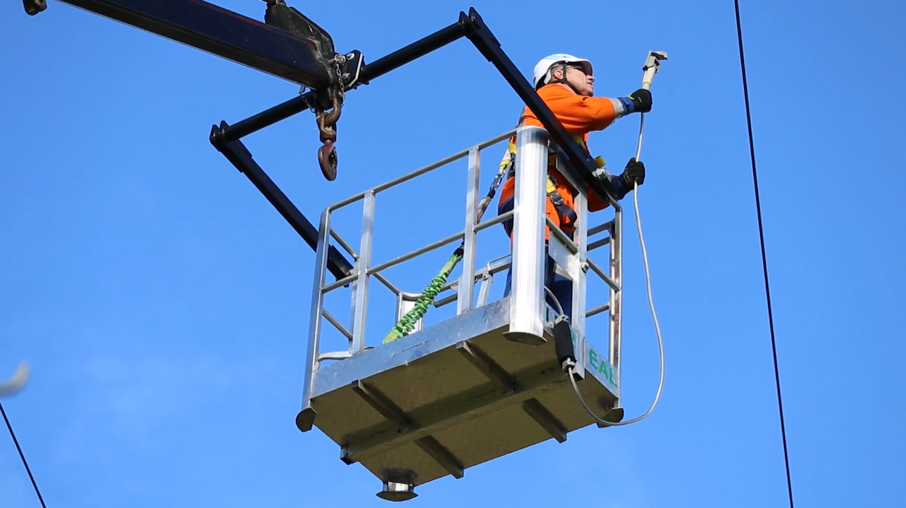 Breakaway Bond being applied